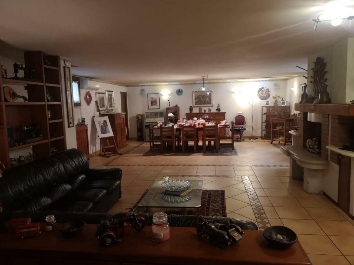 לינה וארוחת בוקר מסטרה La Casa Sull'Albero מראה חיצוני תמונה